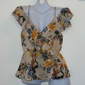 June & Hudson top in Medium